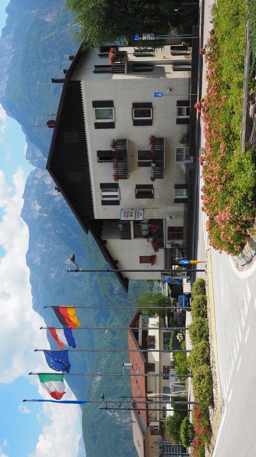 Albergo Miravalle เลวิโกแตร์เม ภายนอก รูปภาพ
